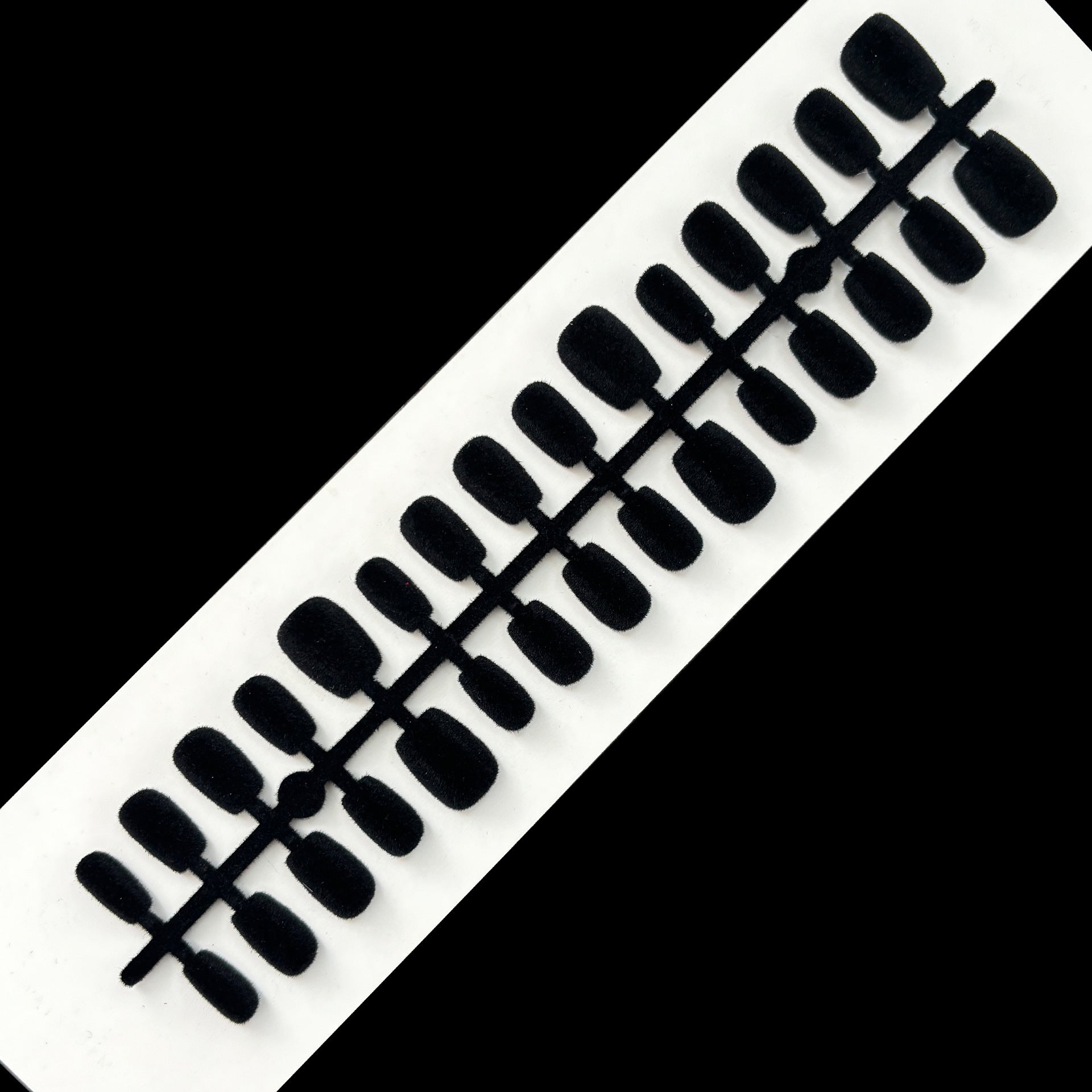 976787847-8